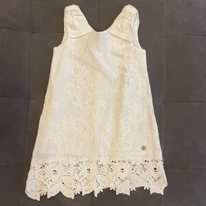 BNWT Pili Carrera white embroidered dress size 6